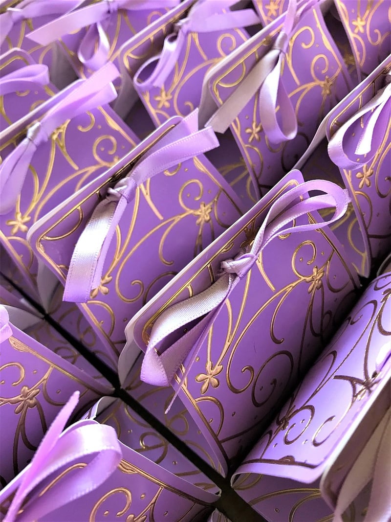 Nature-Inspired Favors